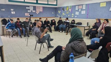 انطلاق برنامج تحديات بدورات وبرامج متنوعة بكافة مدارس "بسمة"